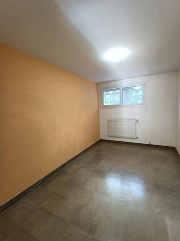 Appartement 3 pièces - - Photo 2