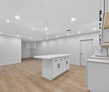 For Lease - 19 Candis - lower level Drive Unit# C, Toronto, Ontario - Photo 3