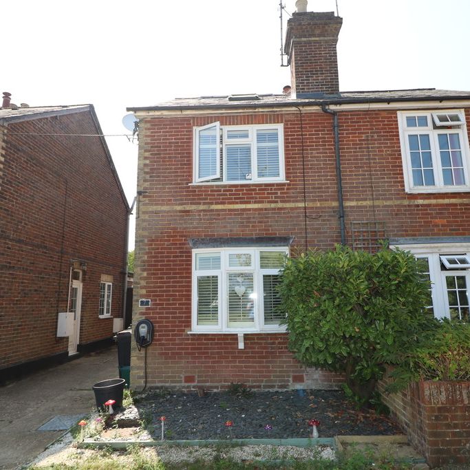 Horsham Road, Beare Green, Dorking, RH5 - Photo 1