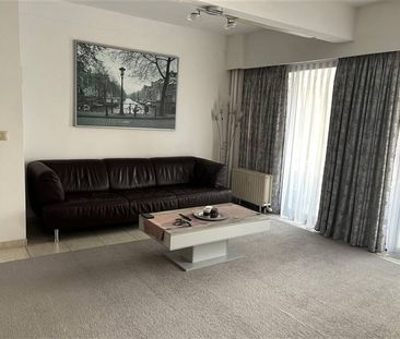 Appartement te huur - Photo 1