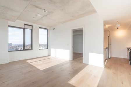 For Lease - 7 Fairbank Avenue Unit# 701, Toronto, Ontario - Photo 2