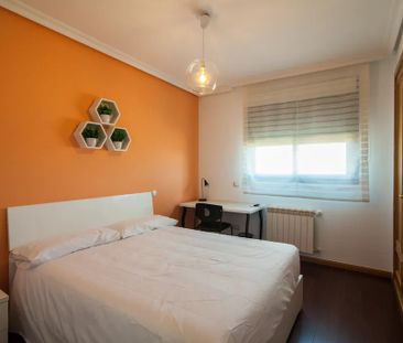 Avenida del Planetario, Madrid, Community of Madrid 28045 - Photo 2