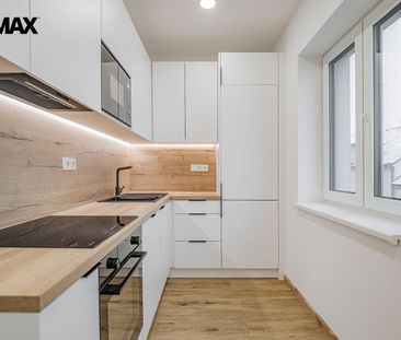 Pronájem bytu 2+kk 47 m² - Fotografie 2