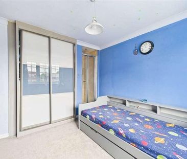 Woosehill Lane, Wokingham, Berkshire, RG41 - Photo 2