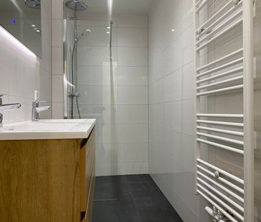 Appartement te huur: Veenendaalkade 373 2547 AJ Den Haag - Foto 1