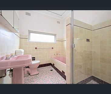 31 Jordan Avenue, Beverly Hills, NSW 2209 - Photo 6