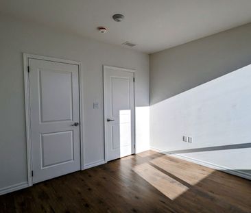 For Lease - 1098 Paisley Road Unit# 307, Guelph, Ontario - Photo 3