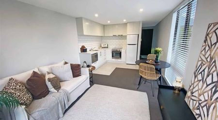 Modern Furnished apartment - Photo 2