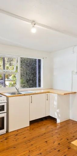 17a Laver Road - Photo 2