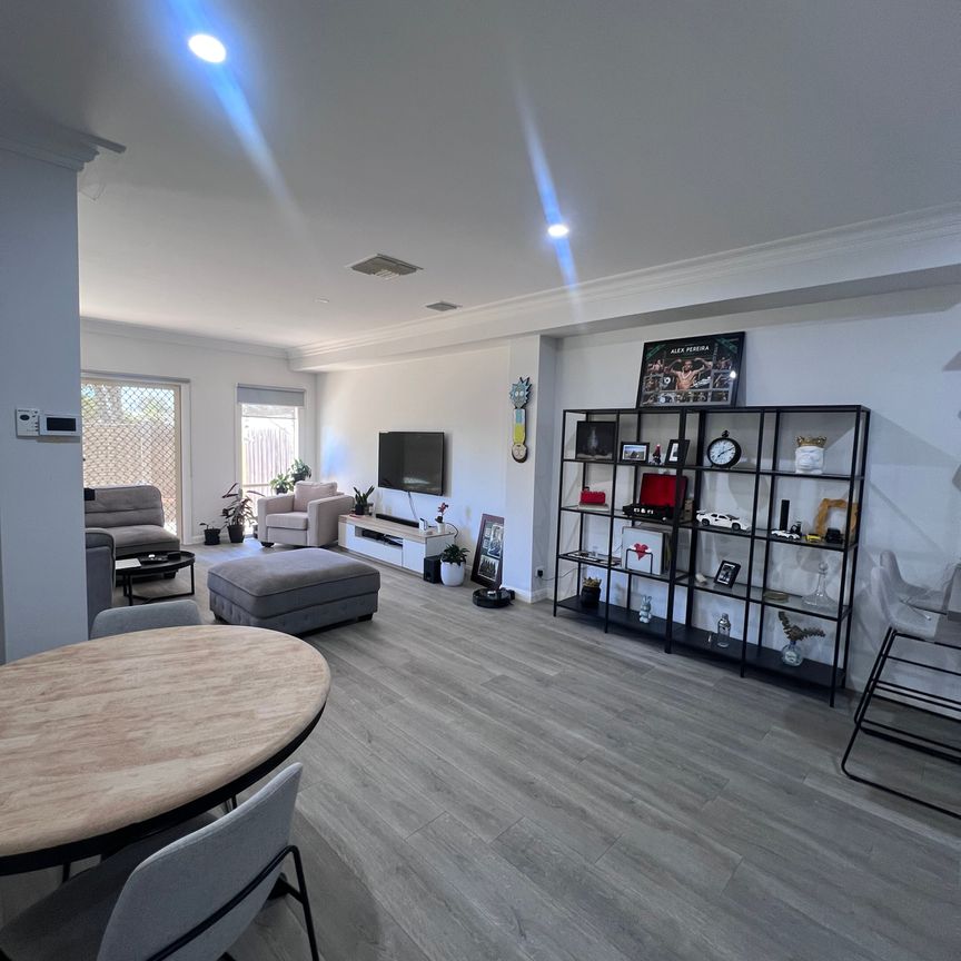 Pascoe Vale - Photo 1