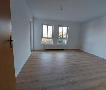 Dein neues Zuhause- 2 Raumwohnung mit Balkon - Photo 1