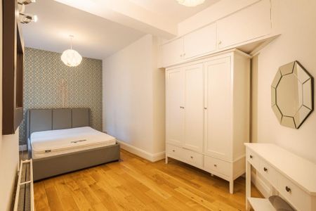 2 bedroom flat to rent - Photo 3