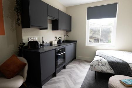 Studio to rent - Photo 5