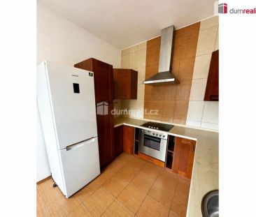 Pronájem prostorného bytu 2+1 s balkonem, 72 m, Zlín – Morýsovy domy - Photo 5