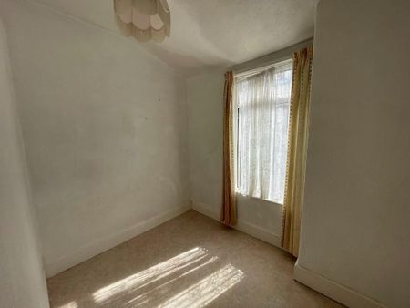 3 Bed Terraced House, Wenlock Road, L4 - Photo 4