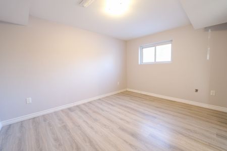 For Lease - 15 Old Oxford Road Unit# Lower Unit, St. Catharines, Ontario - Photo 3