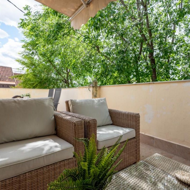 Apartamento de alquiler en Aravaca - Photo 1