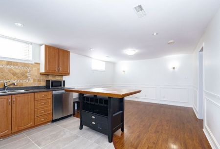For Lease - 30 FOREHT Crescent Unit# BSMT, Aurora, Ontario - Photo 3