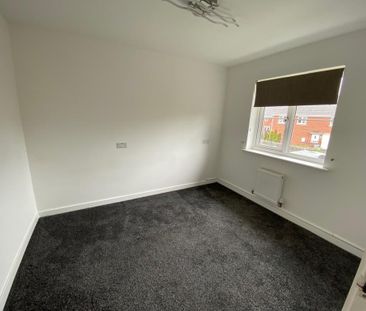 3 bedroom terraced house to rent - Photo 2