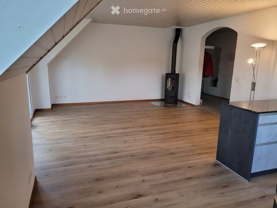 Dachwohnung mit Weitblick - Photo 1