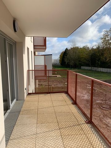 Location Appartement 3 pièces 59m² ST JEAN DE BRAYE 45800 - Photo 3