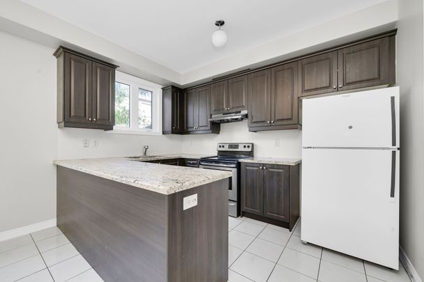 For Lease - 14 Rabbit Run Way, Brampton, Ontario - Photo 1