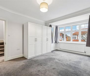 5 bedroom semi-detached house to rent - Photo 2