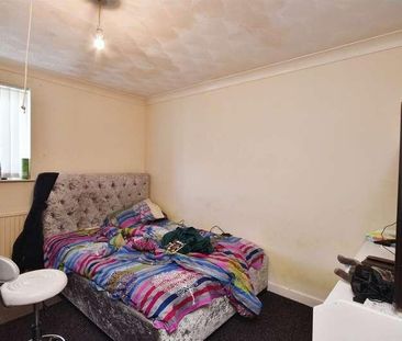 Railway Street, Cardiff, CF24 - Photo 2