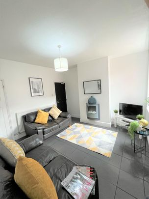 7 Chapel Street - Photo 1