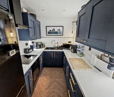 2 bedroom terraced house to rent - Photo 5