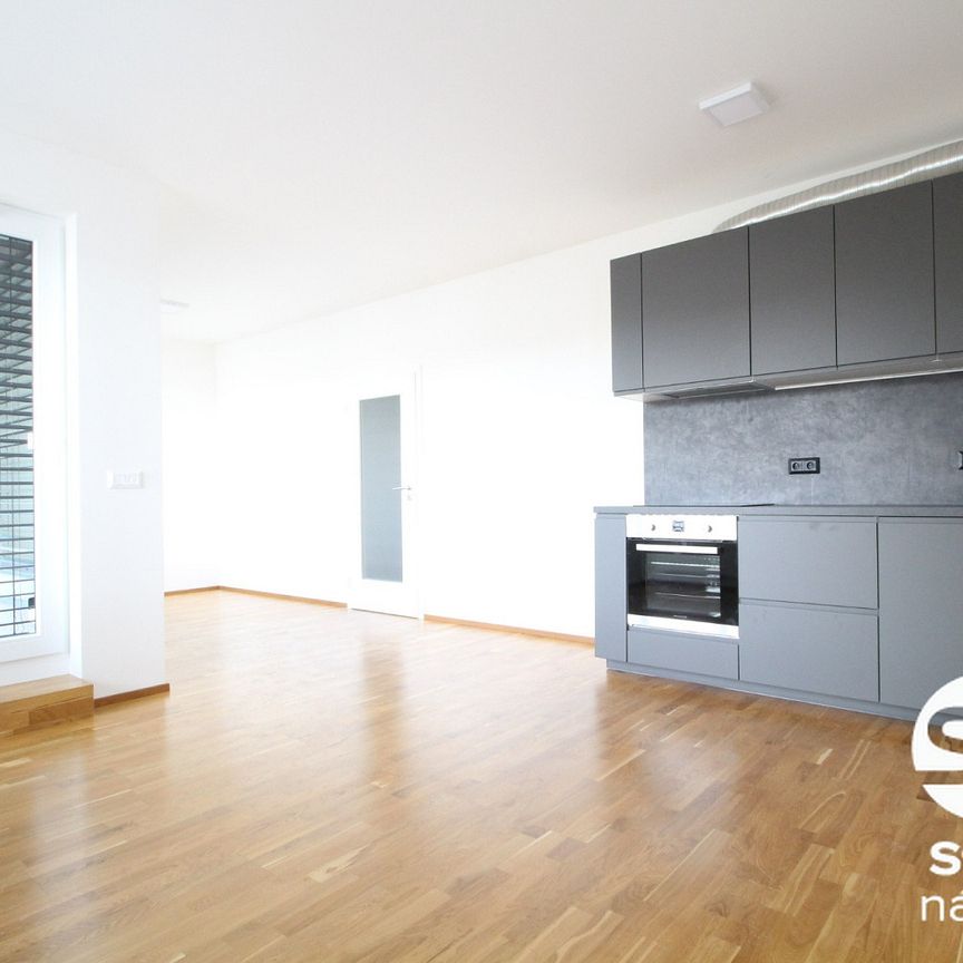 Pronájem bytu 1+kk 40 m² - Photo 1