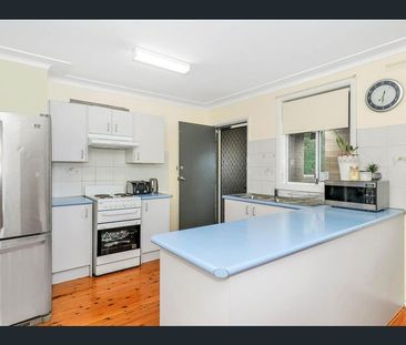 Modern Brick Family Home - Photo 6