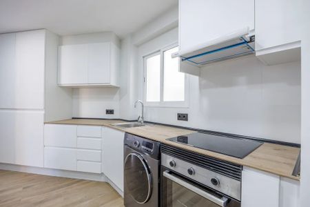 Carrer de lArquitecte Arnau, Valencia, Valencian Community 46020 - Photo 5