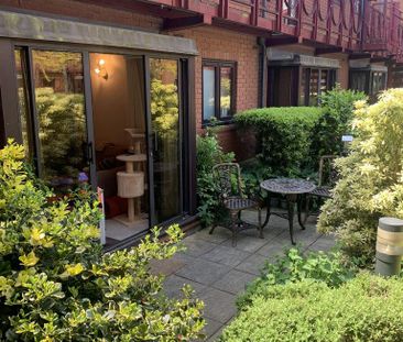 1 bedroom in a house share to rent - Photo 3