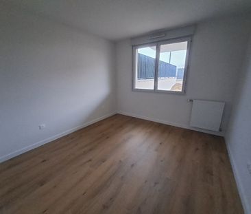 Location Appartement 2 pièces 43m² BRUGUIERES 31150 - Photo 1