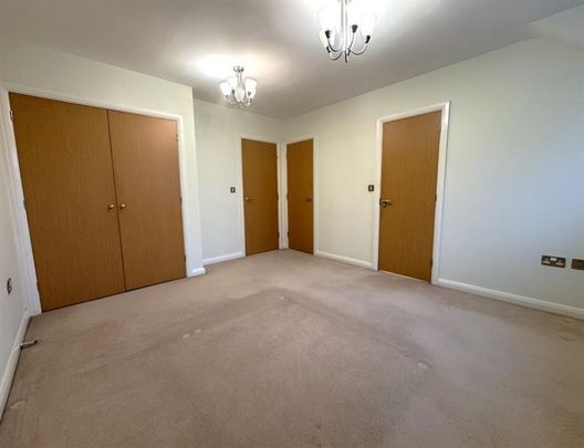 3 Bedroom Mews To Let - Photo 1