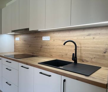 Pronájem bytu 3+kk 81 m², Masarykovo náměstí, Bystřice nad Pernštejnem - Photo 3