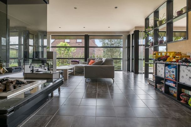 Ruime instapklare gezinswoning met tuin te huur in Oostakker - Photo 1