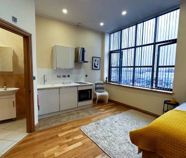 Executive Studio - Photo 2