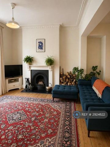 3 bedroom terraced house to rent - Photo 2
