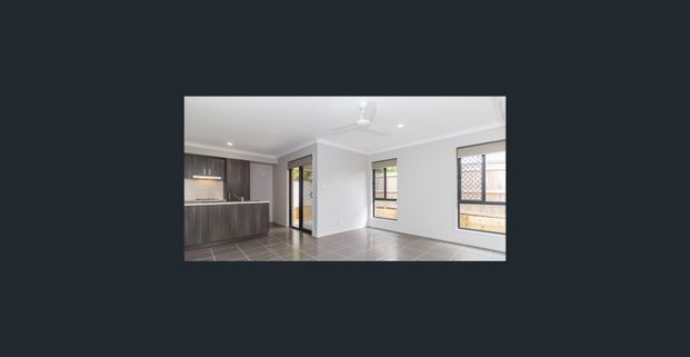 Modern 3 bedroom Duplex in Marsden - Photo 1