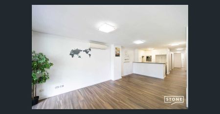 Spacious 2 bedrooms apartment in the prime location of Ultimo - Photo 5