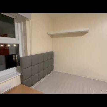 Room in a Shared Flat, New Cross Road, SE14 - Photo 1