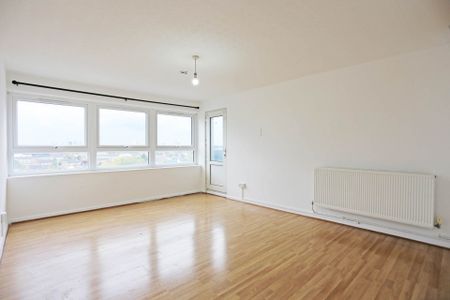 Price £2,000 pcm - Available Now - Unfurnished - Photo 2