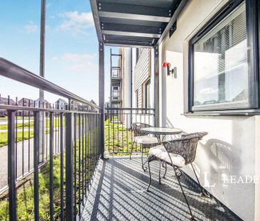 2 bedroom flat to rent - Photo 5