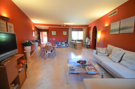 2 bedroom luxury Apartment for rent in Marbella, Spain - Foto 2