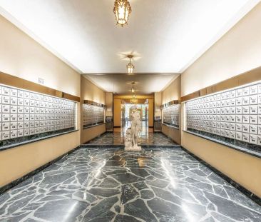 Regency — 1 Bedroom - unit 909 - Photo 1