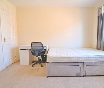 5 bedroom terraced house to rent - Photo 1