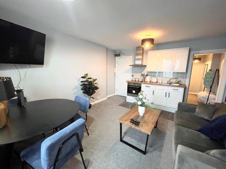 1 bedroom flat to rent - Photo 2