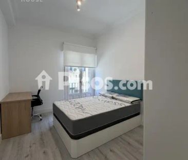 Piso en alquiler en Calle del Gobernador Fernández Jiménez - Photo 3